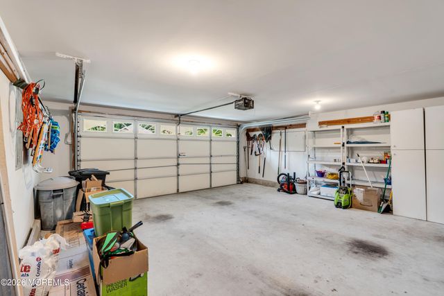 7 Estuary Court, Barnegat, NJ 08005
