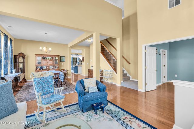 7 Estuary Court, Barnegat, NJ 08005