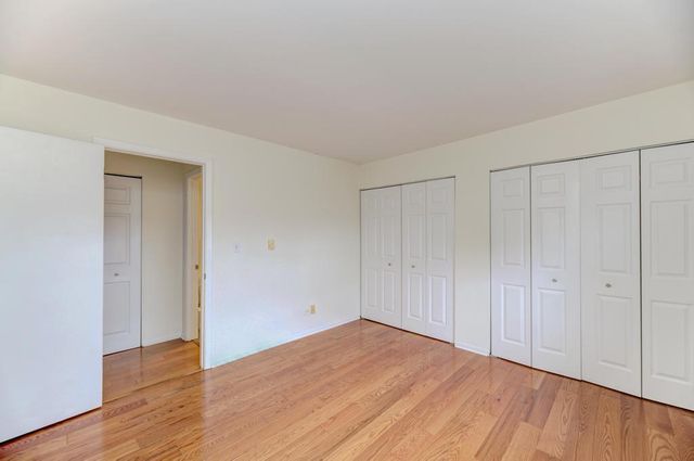 7428 WASHINGTON Street 605, Forest Park, IL 60130