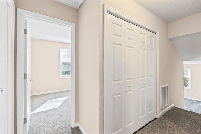 128 Walnut Street, Amherst, VA 24521