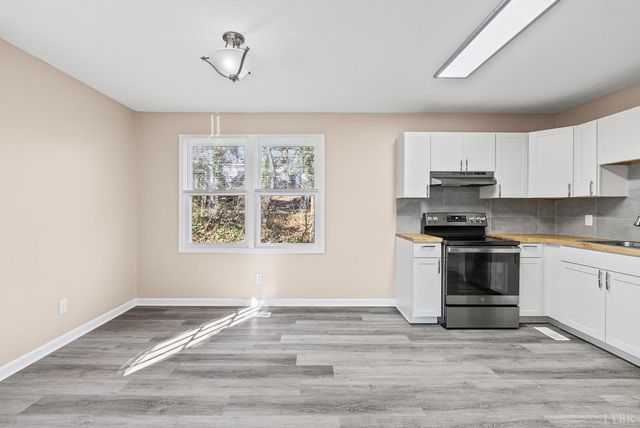 128 Walnut Street, Amherst, VA 24521