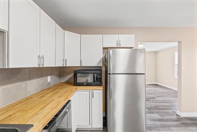 128 Walnut Street, Amherst, VA 24521