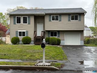 36 Marlin Drive, Norwalk, CT 06854
