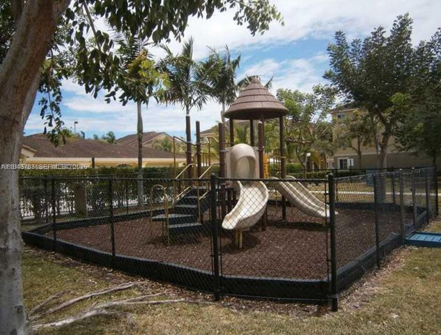 15480 SW 284th St 2304, Homestead, FL 33033