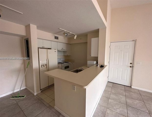15480 SW 284th St 2304, Homestead, FL 33033