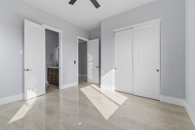 2009 Robin Hood Ln, Merced, CA 95340