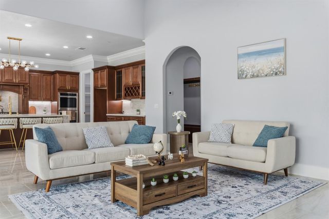 2009 Robin Hood Ln, Merced, CA 95340