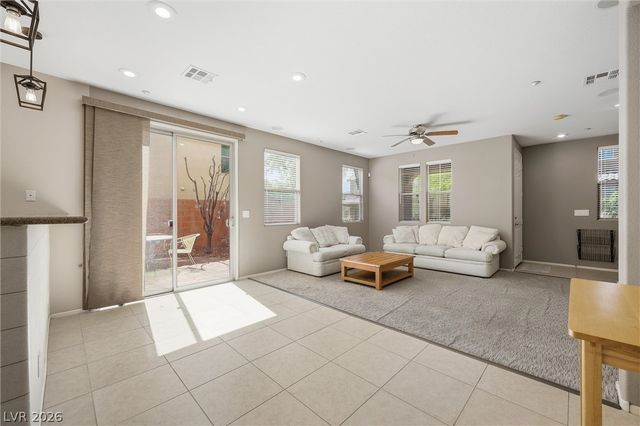 10717 Cape Shore Avenue, Las Vegas, NV 89166