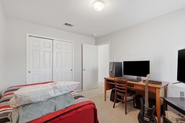 10318 Tiger Hunt, San Antonio, TX 78251
