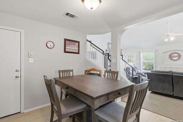 10318 Tiger Hunt, San Antonio, TX 78251