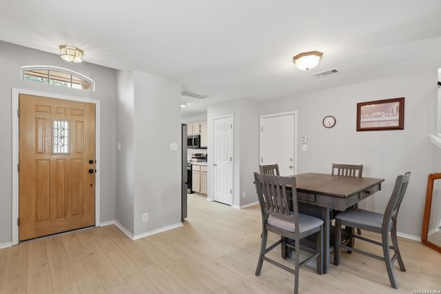 10318 Tiger Hunt, San Antonio, TX 78251