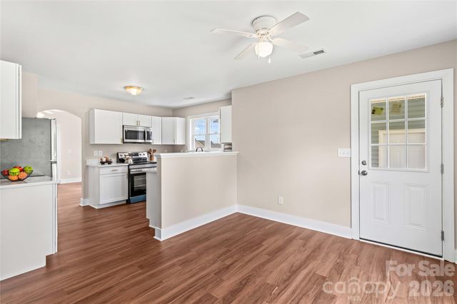128 Tarrington Drive, Statesville, NC 28625