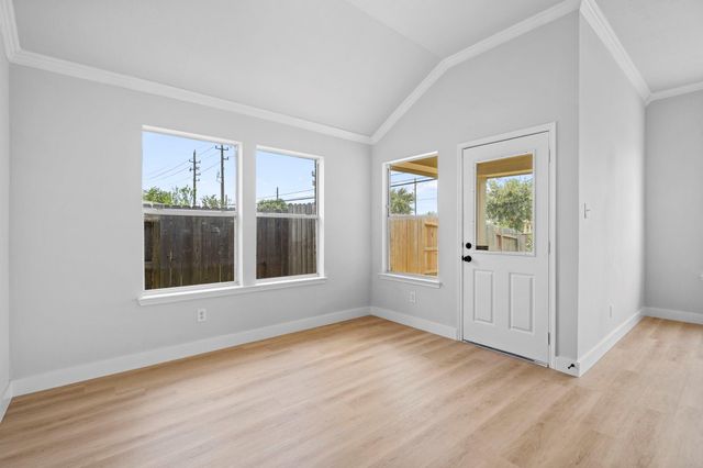 5735 Brookhollow Pine Trail, Houston, TX 77084