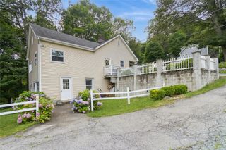 126 Tanglewylde Road, Lake Peekskill, NY 10537