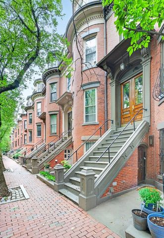 9 Holyoke Street 4, Boston, MA 02116