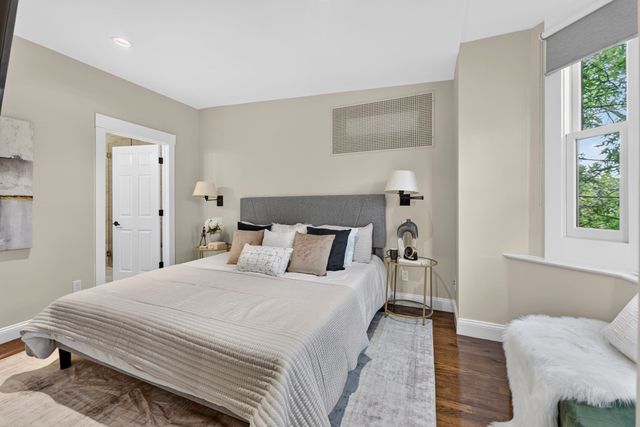 9 Holyoke Street 4, Boston, MA 02116