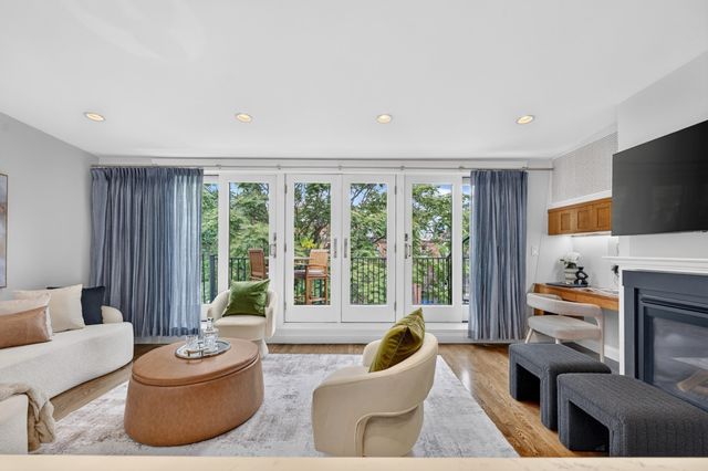 9 Holyoke Street 4, Boston, MA 02116