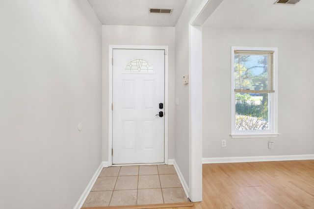 1015 W Sherwood Drive, Sumter, SC 29153