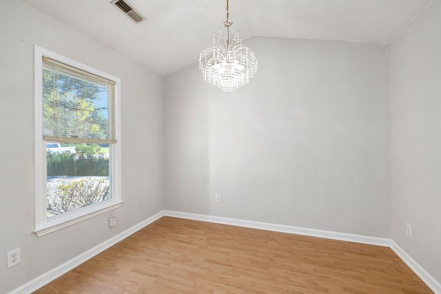 1015 W Sherwood Drive, Sumter, SC 29153