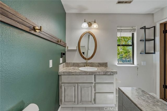 3223 Compton Avenue, Lakeport, CA 95453