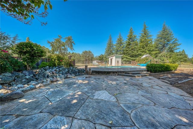 3223 Compton Avenue, Lakeport, CA 95453