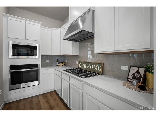 6646 Knapp Dr, Colorado Springs, CO 80924