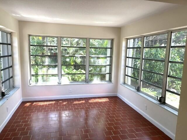 507 SW 2nd Avenue, Dania Beach, FL 33004