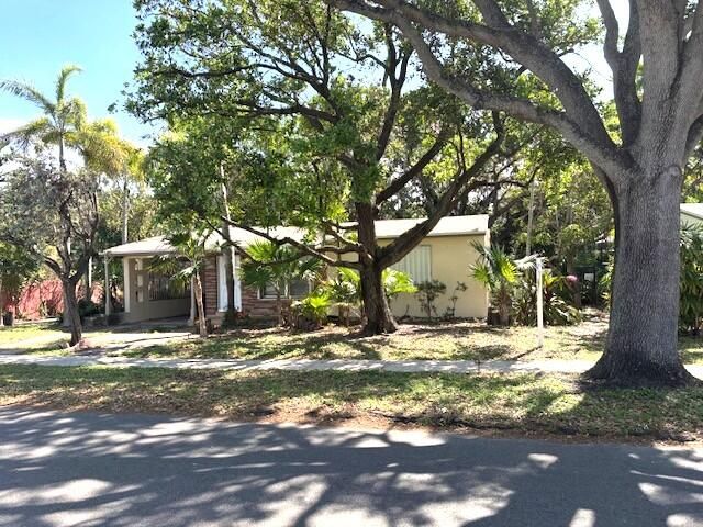 507 SW 2nd Avenue, Dania Beach, FL 33004