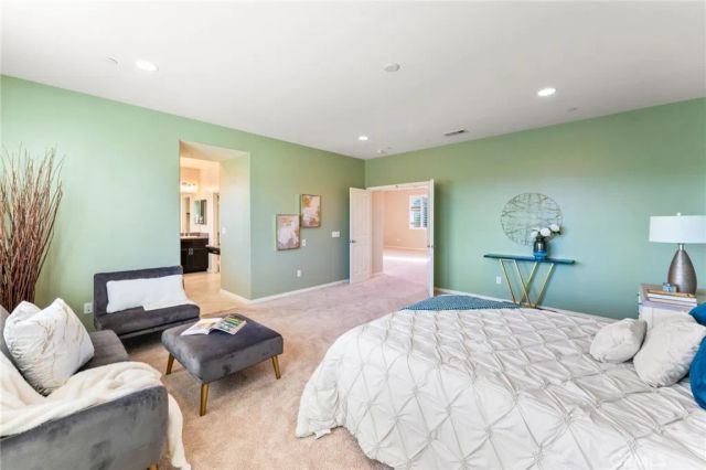 22494 Brightwood Place, Saugus, CA 91350