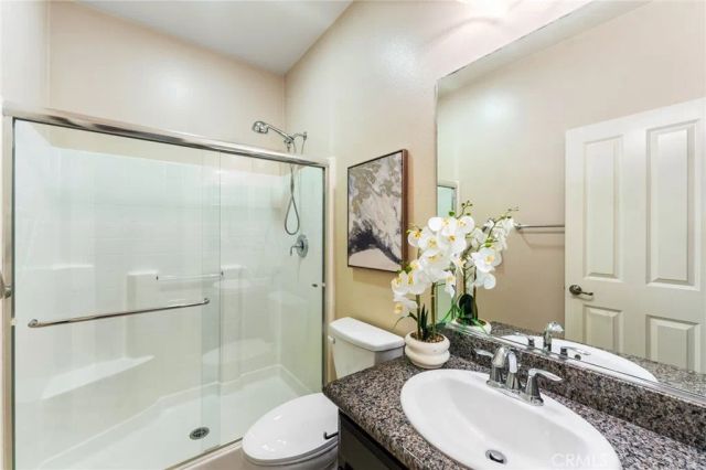 22494 Brightwood Place, Saugus, CA 91350