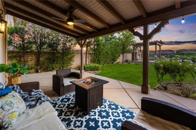 22494 Brightwood Place, Saugus, CA 91350