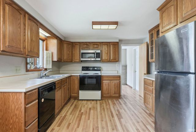 2815 River Park Drive, Fort Wayne, IN 46825