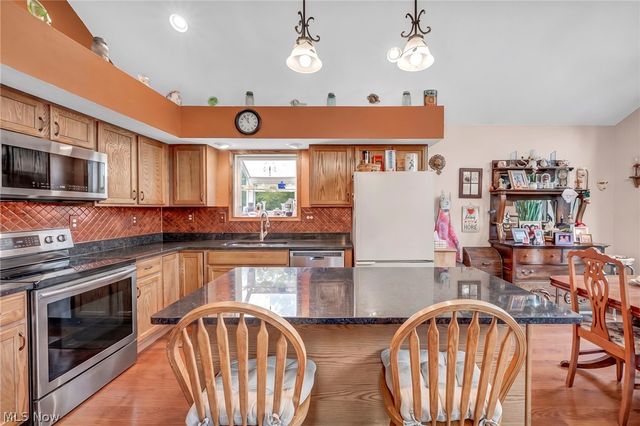 2671 Gayer Road, Valley City, OH 44280
