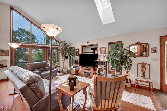 2671 Gayer Road, Valley City, OH 44280