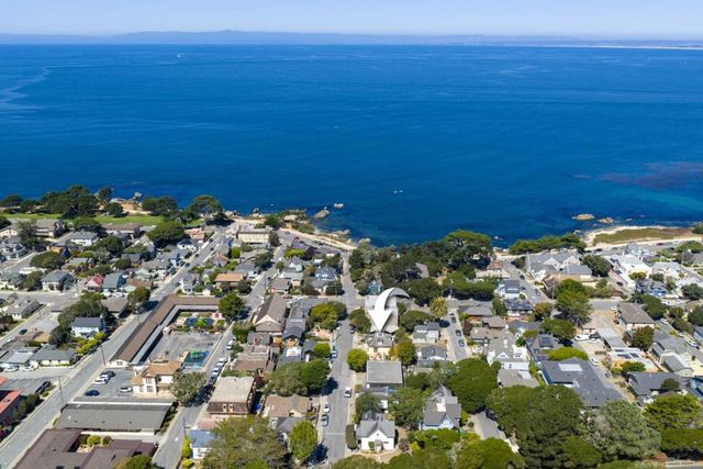 131 7th Street, Pacific Grove, CA 93950