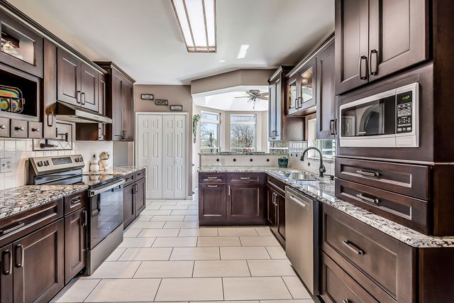17275 Garvey Road, Sylvan Twp, MI 48118