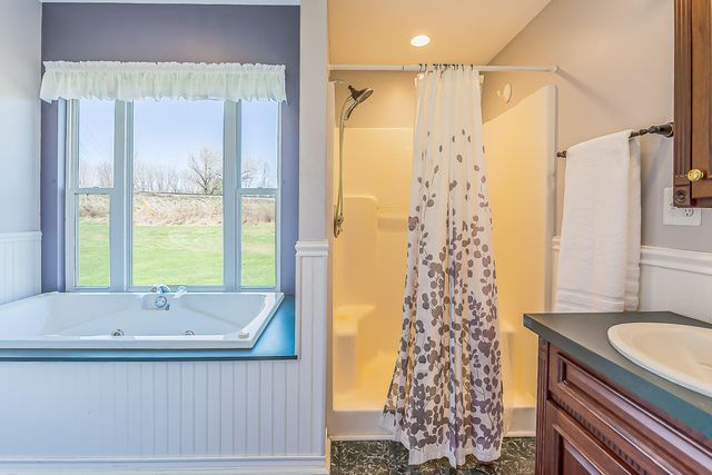 17275 Garvey Road, Sylvan Twp, MI 48118