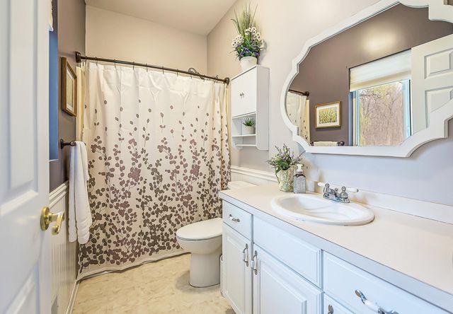 17275 Garvey Road, Sylvan Twp, MI 48118