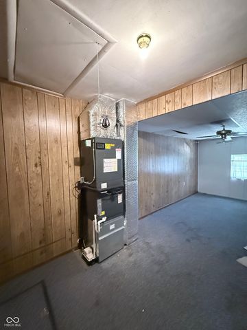 8200 W Lone Beech Drive, Muncie, IN 47304