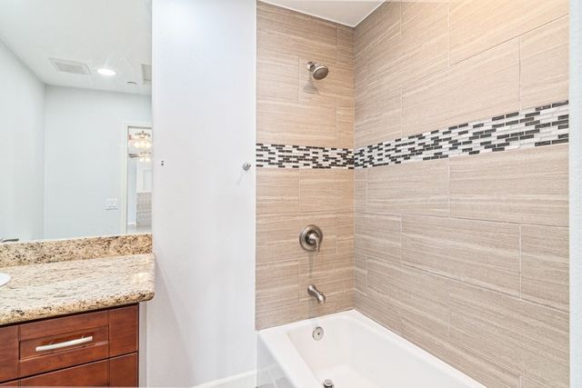 15780 La Vida, Palm Springs, CA 92262