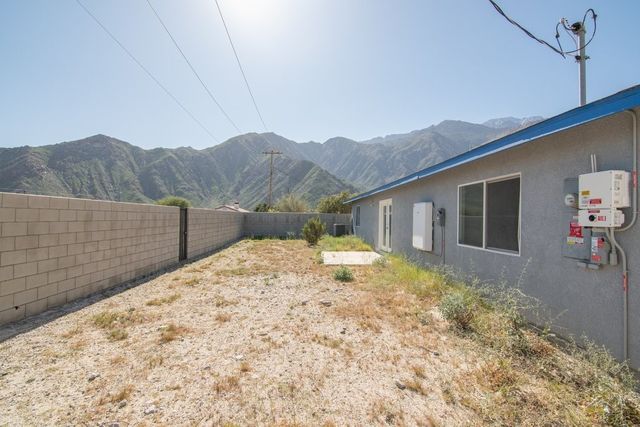 15780 La Vida, Palm Springs, CA 92262