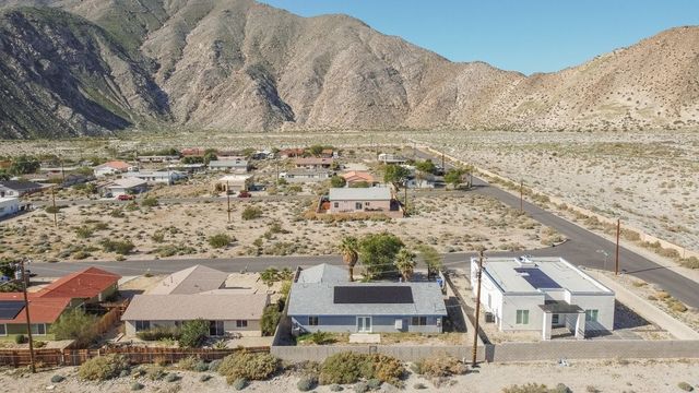 15780 La Vida, Palm Springs, CA 92262