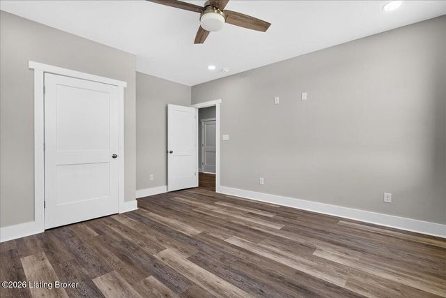207 Bischoff Way, Shepherdsville, KY 40165
