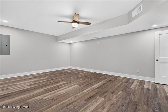 207 Bischoff Way, Shepherdsville, KY 40165