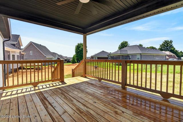 207 Bischoff Way, Shepherdsville, KY 40165