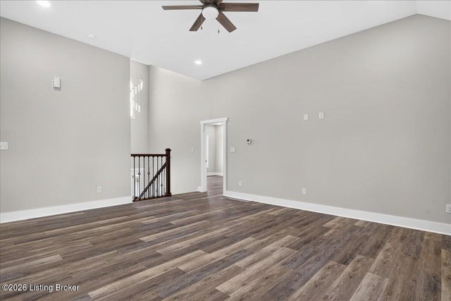 207 Bischoff Way, Shepherdsville, KY 40165