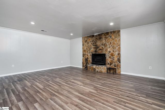 500 Whitehall Road, Anderson, SC 29625