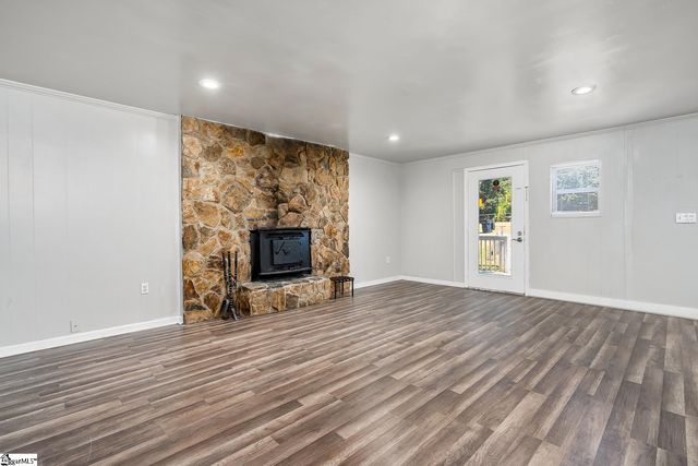 500 Whitehall Road, Anderson, SC 29625