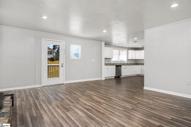 500 Whitehall Road, Anderson, SC 29625