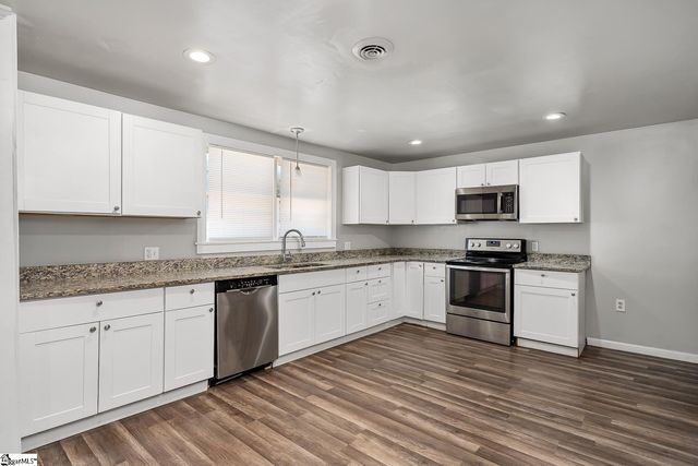 500 Whitehall Road, Anderson, SC 29625